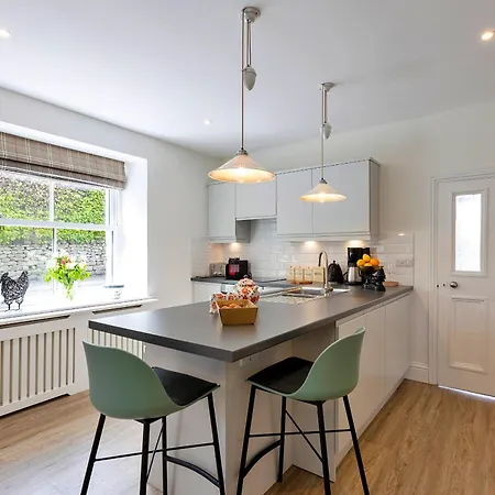 Finest Retreats - The Old Estate Office Nr Hall Hébergement de vacances